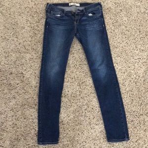 Hollister dark blue jeans